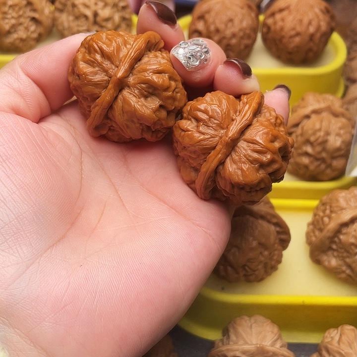 吊坠文玩核桃王***?蛤蟆