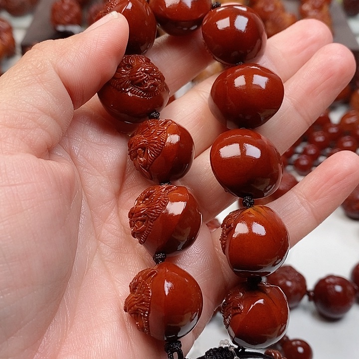 橄榄核吊坠白*8888888888