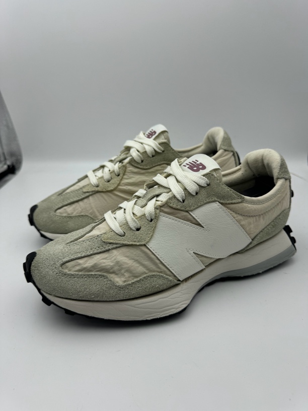 95新 MM6 41.5码260/ 327 运动 增高鞋 深米/浅米/白色