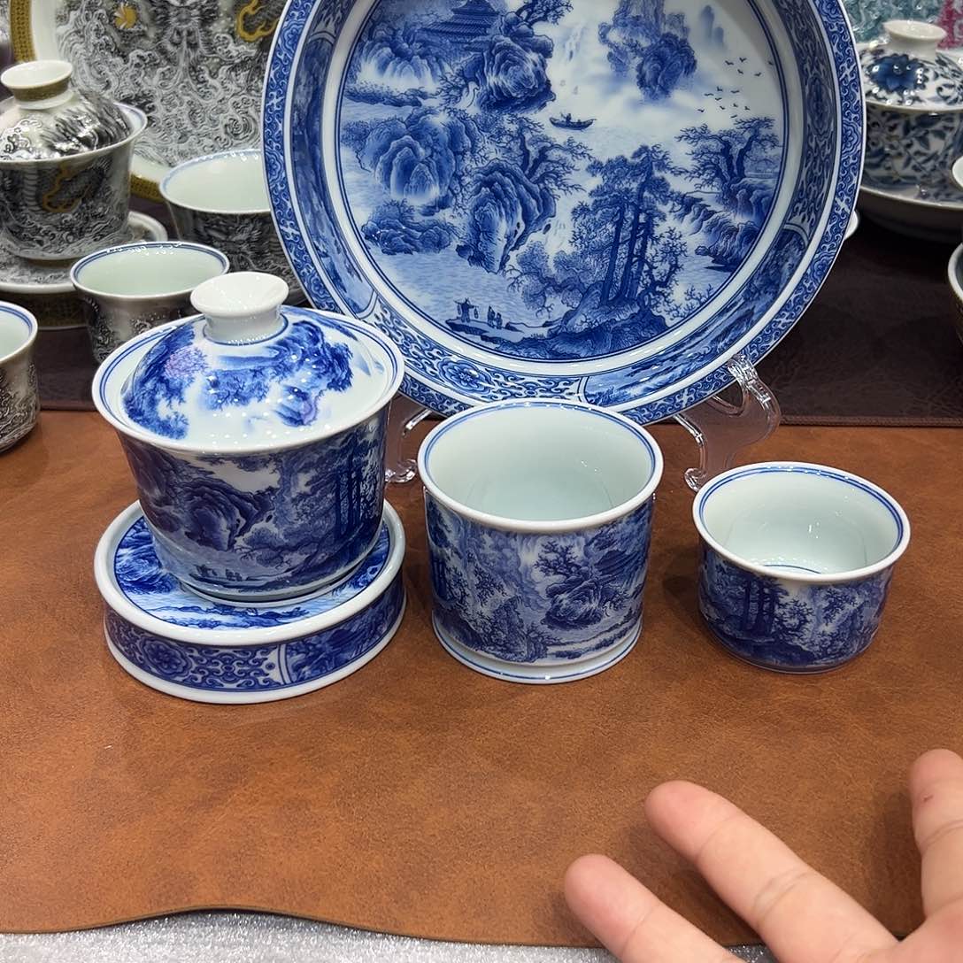 摆件咯莫要小心翼翼小心翼翼