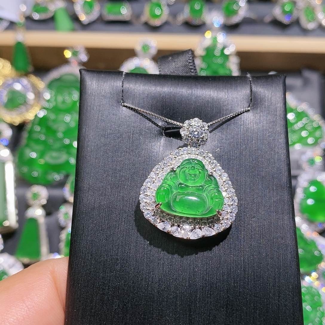 翡翠颈饰未镶嵌吊坠16