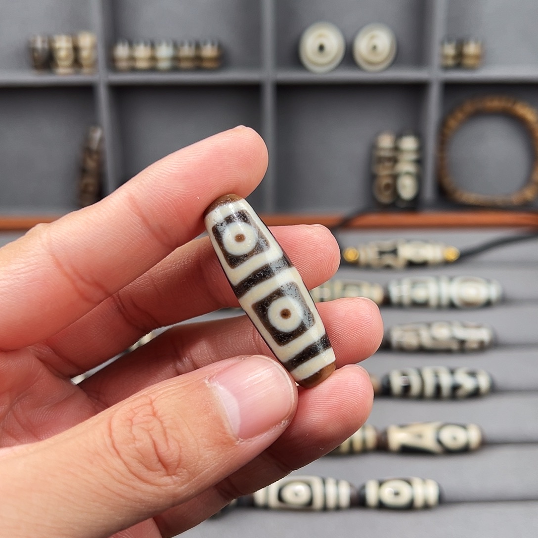 玛瑙未镶嵌颈饰上肯现代工艺品珠子