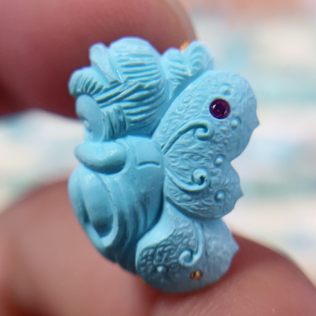 绿松石配饰未镶嵌