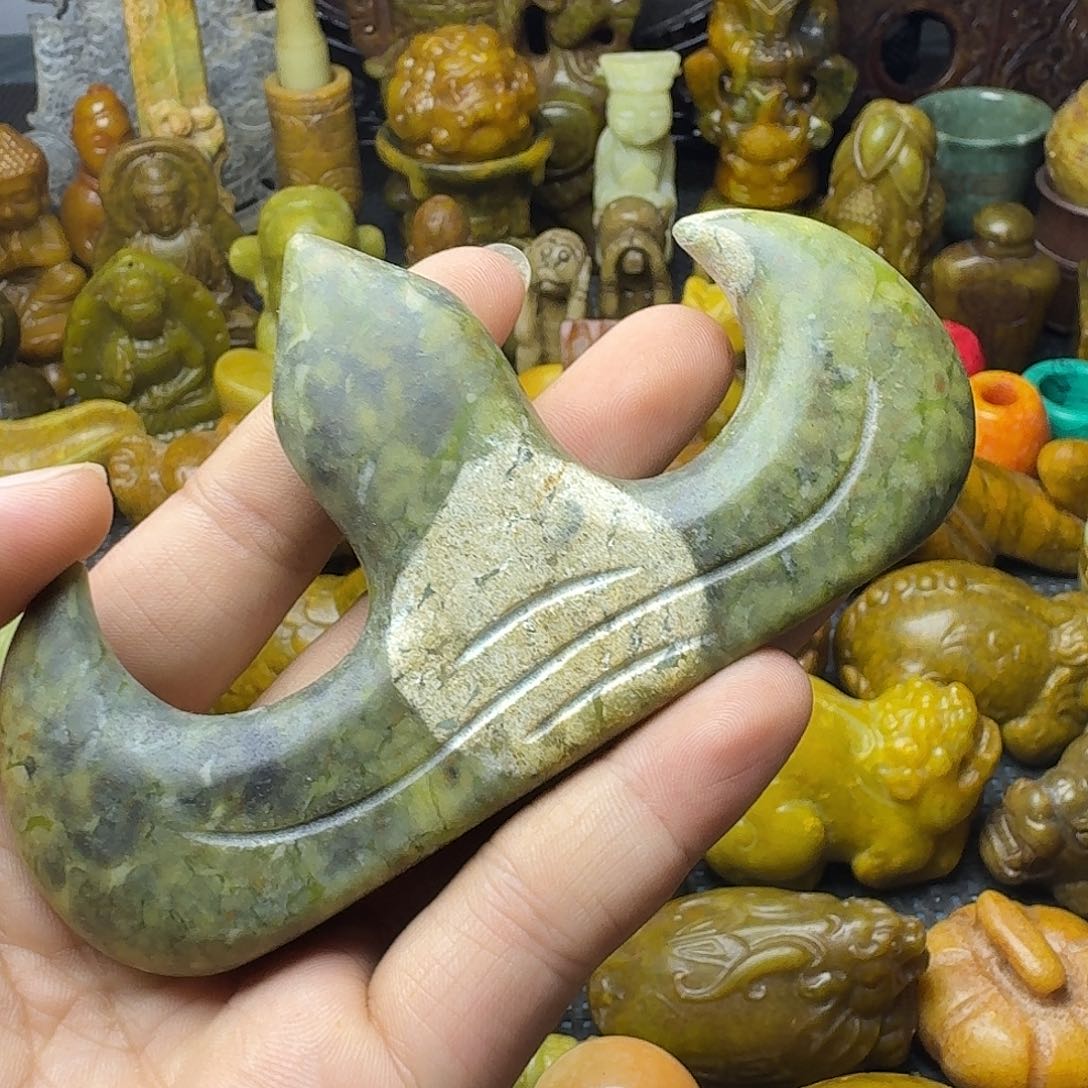 白玉菩提吊坠。。。