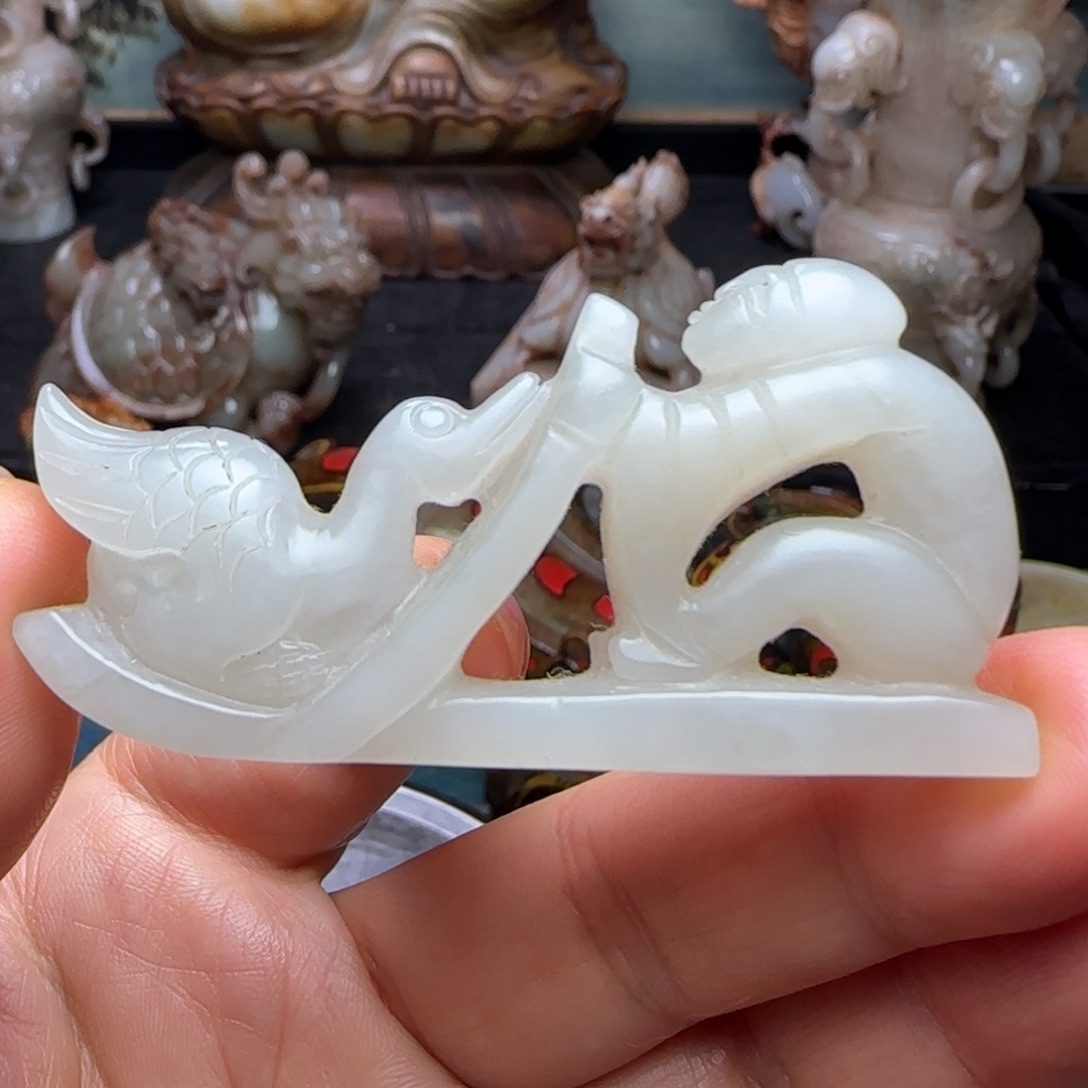 和田玉未镶嵌挂件