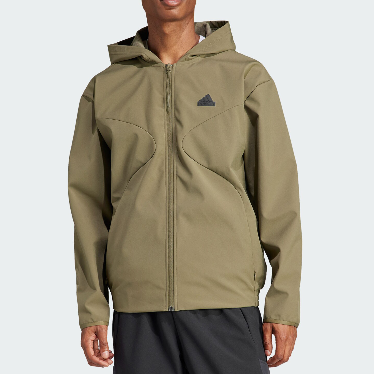 Adidas/阿迪达斯正品冬季新款男子梭织连帽运动外套IJ6091