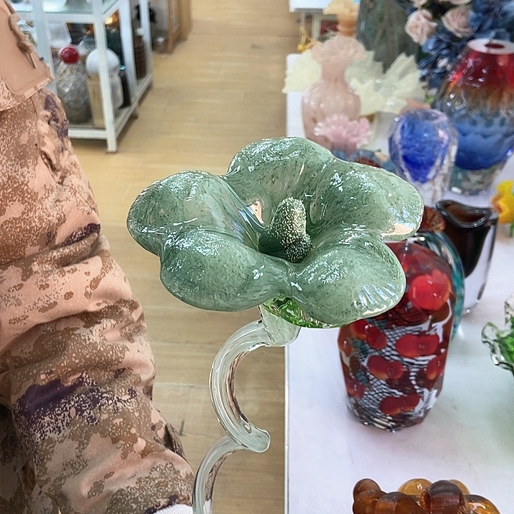 琉璃光高度45公里夜光绿色琉璃花