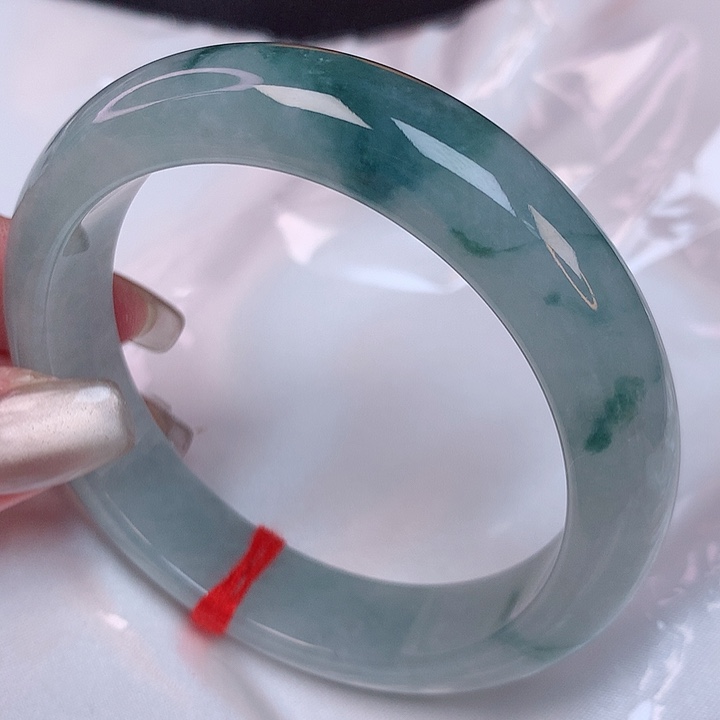 翡翠手镯未镶嵌58+ 翡翠手镯