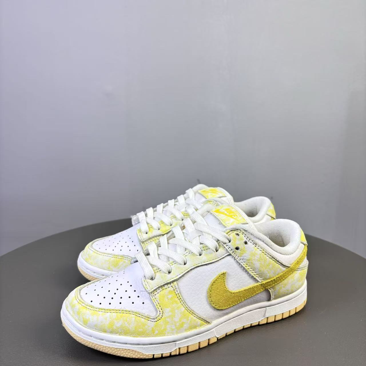 95新 maje 35.5码 dunk白黄板鞋 非原盒