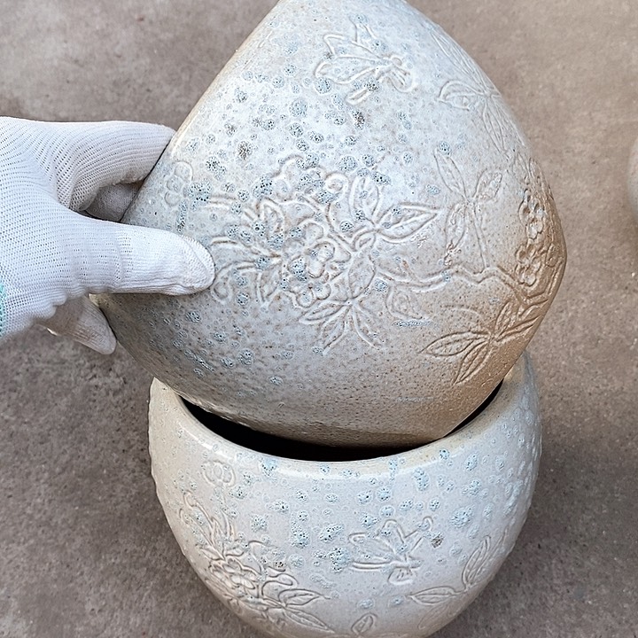 紫砂花盆口18高18瑕疵