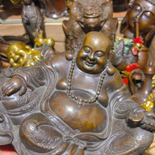 铜铜的 清货诚信经营