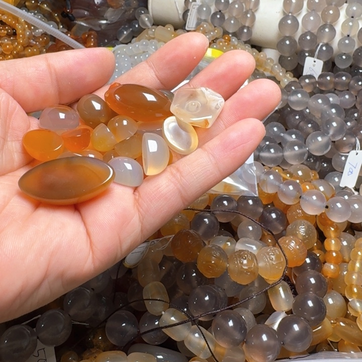 玛瑙/玉髓颈饰未镶嵌白**白0035