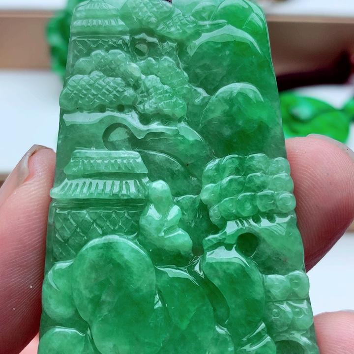 翡翠未镶嵌吊坠(不含链)