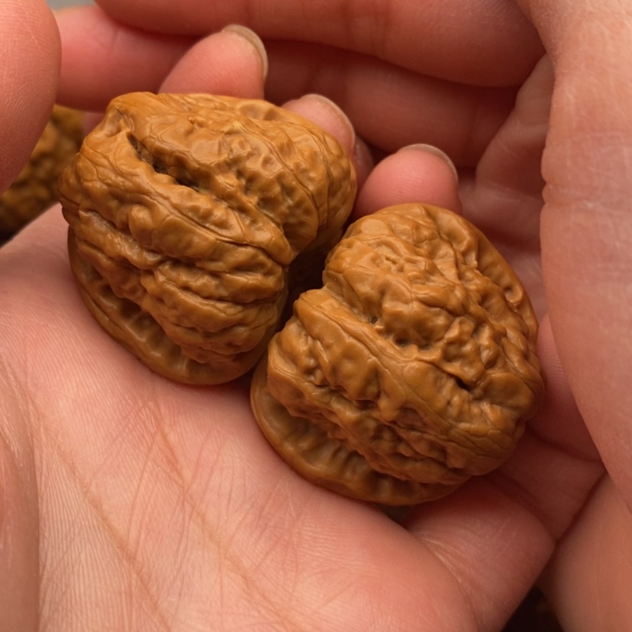 【闪购商品】文玩核桃把件边36左右