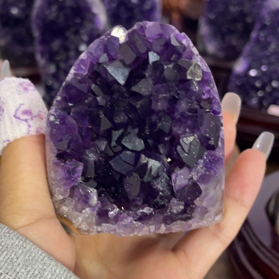 未镶嵌大型摆件（非配饰）紫晶