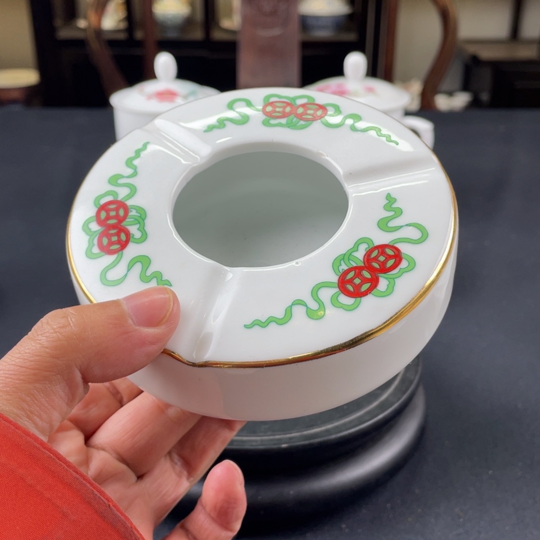瓷片轻工业陶瓷研究所