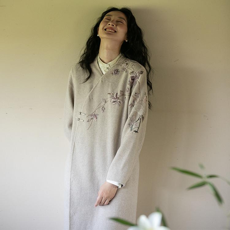 牧衣游原创 进口双面呢手工刺绣长毛呢外套气质高端毛呢大衣 子滢