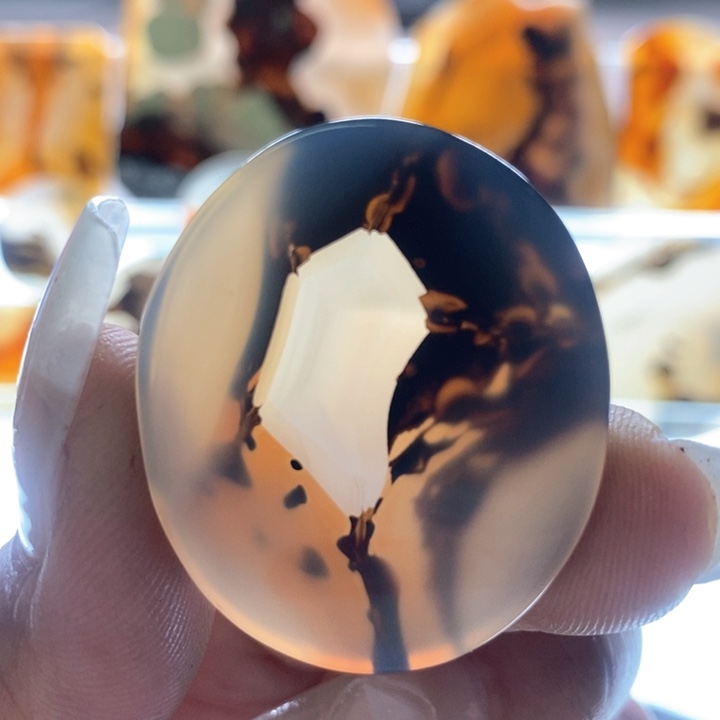 玛瑙/玉髓颈饰未镶嵌