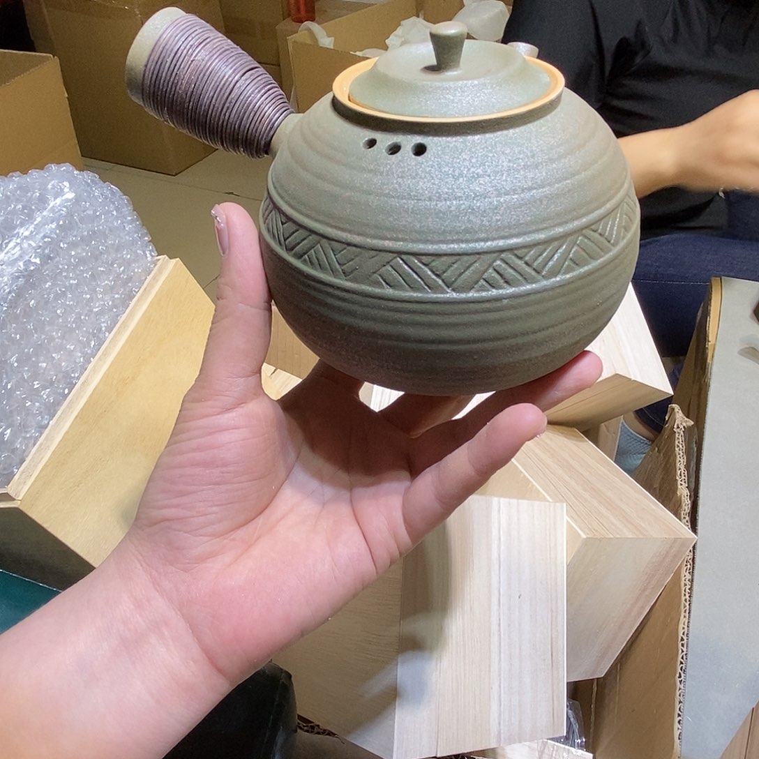 喆***e如图所示 观兰器物