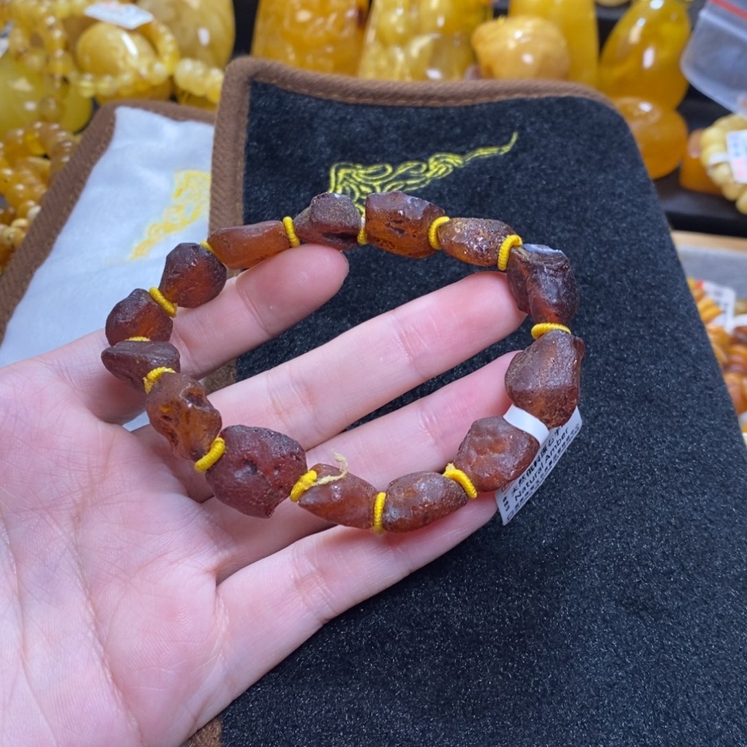 琥珀未镶嵌珠宝奇石