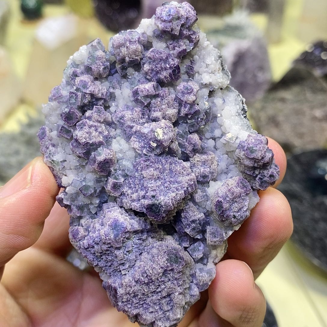 未镶嵌珠宝半成品水晶