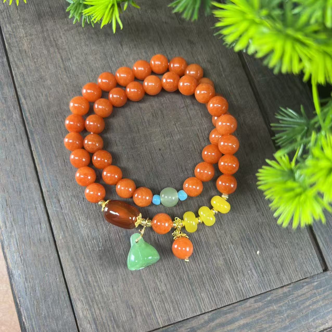 南红莲蓬多圈手串（有礼盒）1053