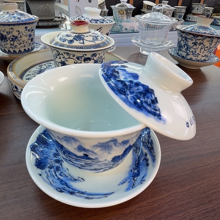 清清浅浅的一天又开始了