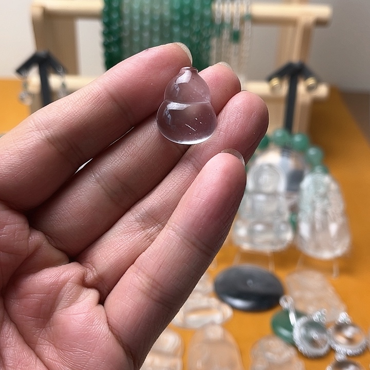 石英质玉葫芦未镶嵌