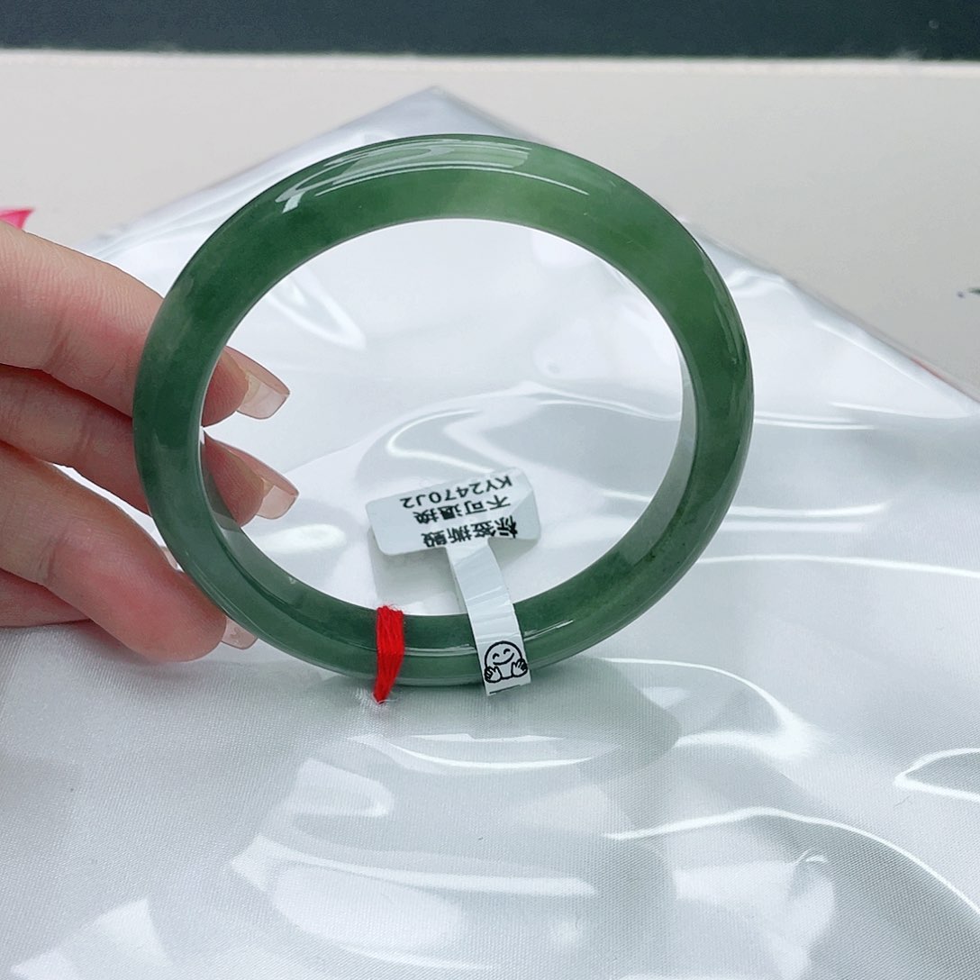 翡翠手镯未镶嵌正59.8