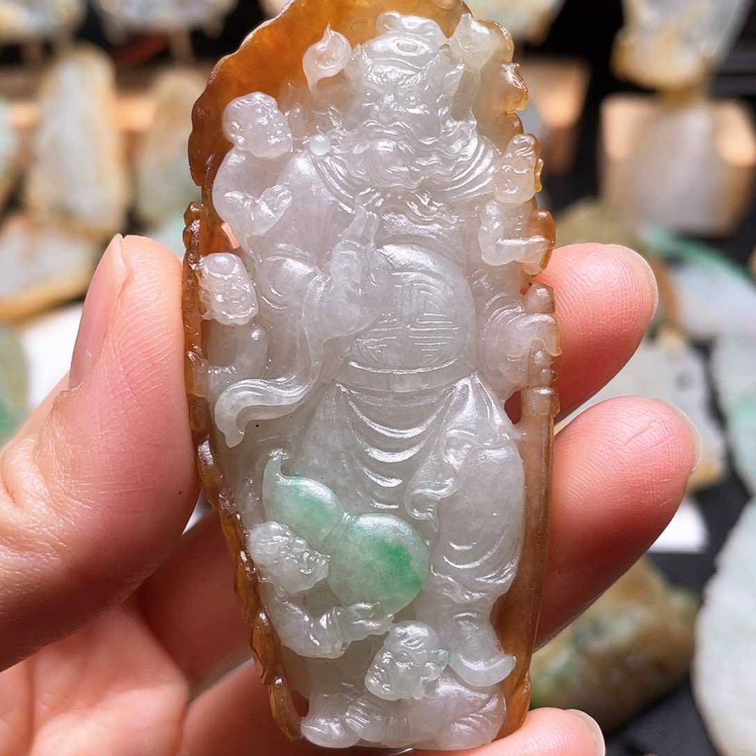 定制翡翠未镶嵌吊坠