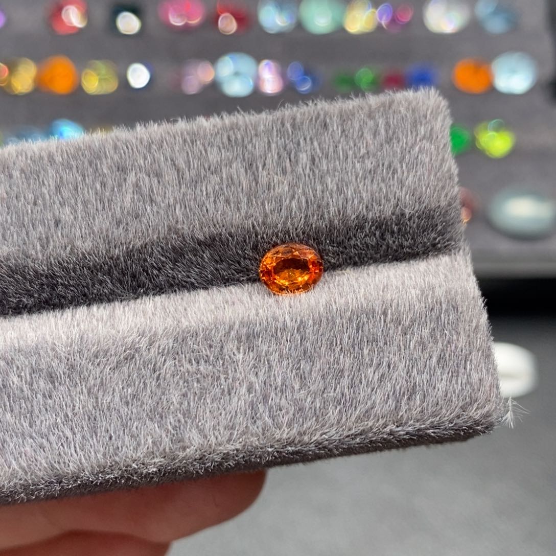 石榴石裸石未镶嵌80分