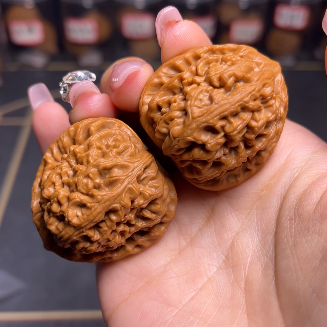 吊坠文玩核桃三角锦鲤4.5