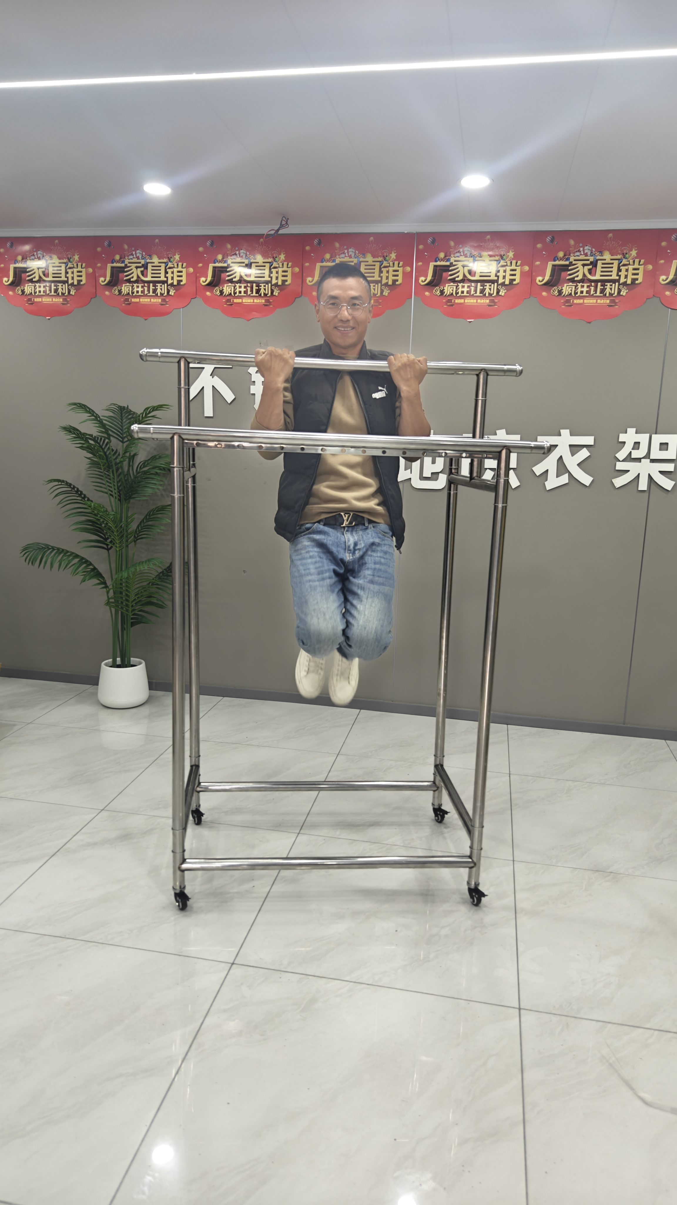 【拍一发五顺丰包邮】202不锈钢80宽可折叠晾衣架被子阳台落地晒被