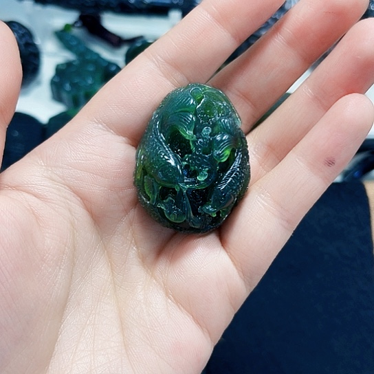 蛇纹石玉颈饰合金~**~