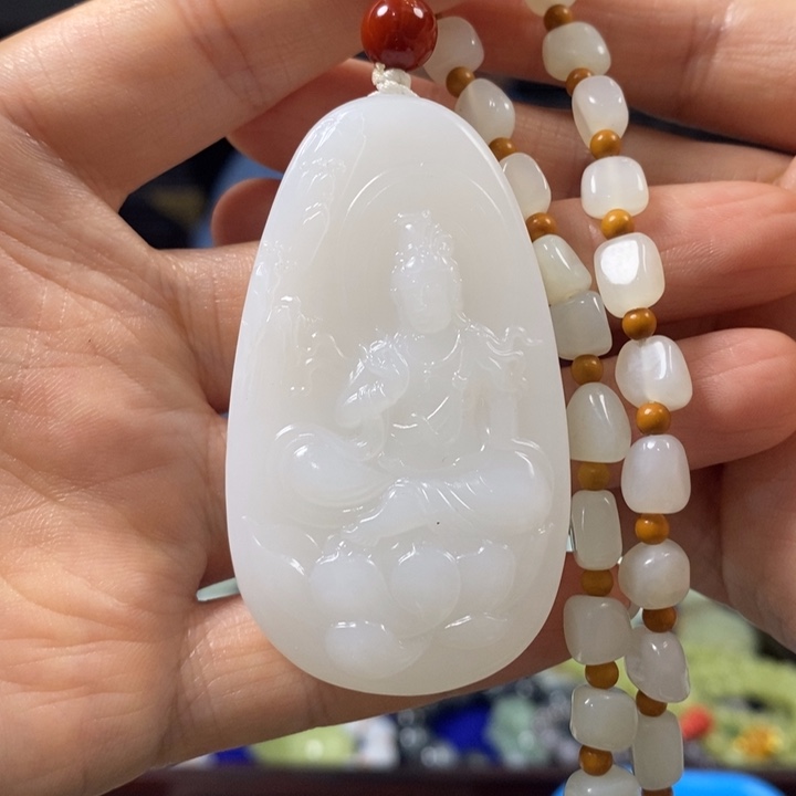 和田玉挂件未镶嵌精****料