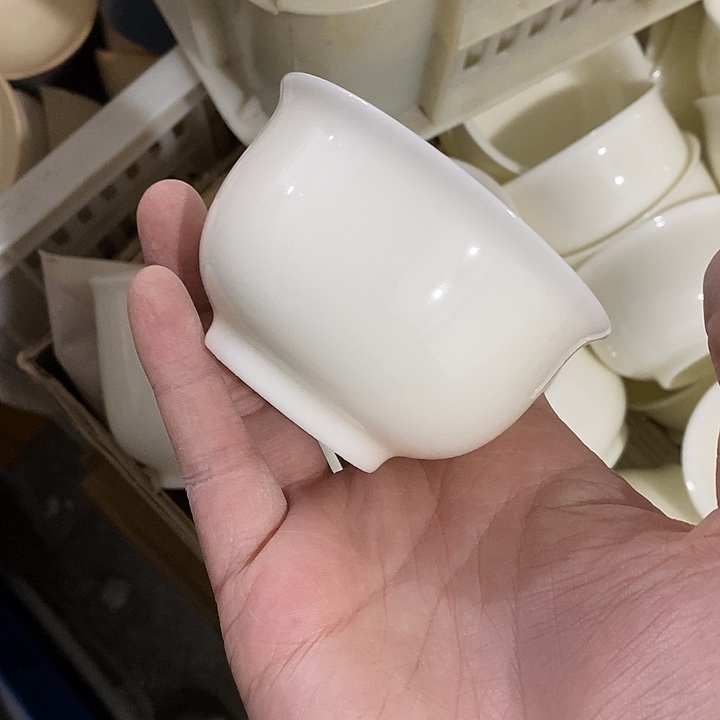 陶瓷艺术品及陶瓷制品