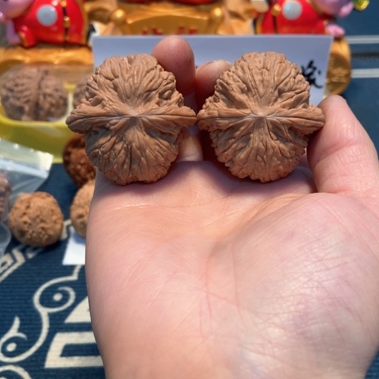 文玩核桃吊坠40磨盘