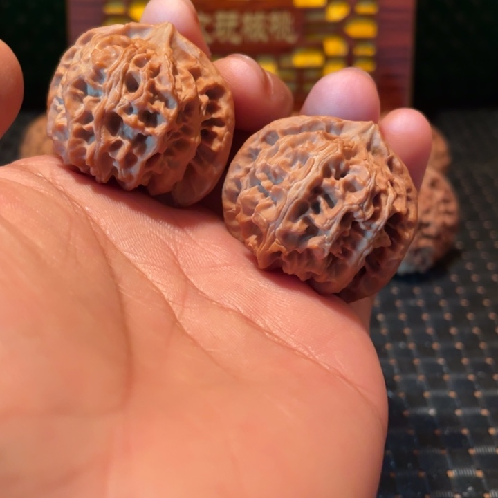 吊坠文玩核桃苹果园核桃