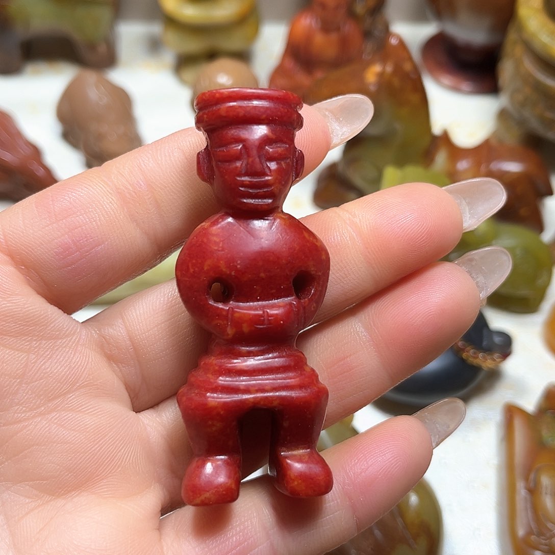 白玉菩提吊坠白玉菩提吊坠