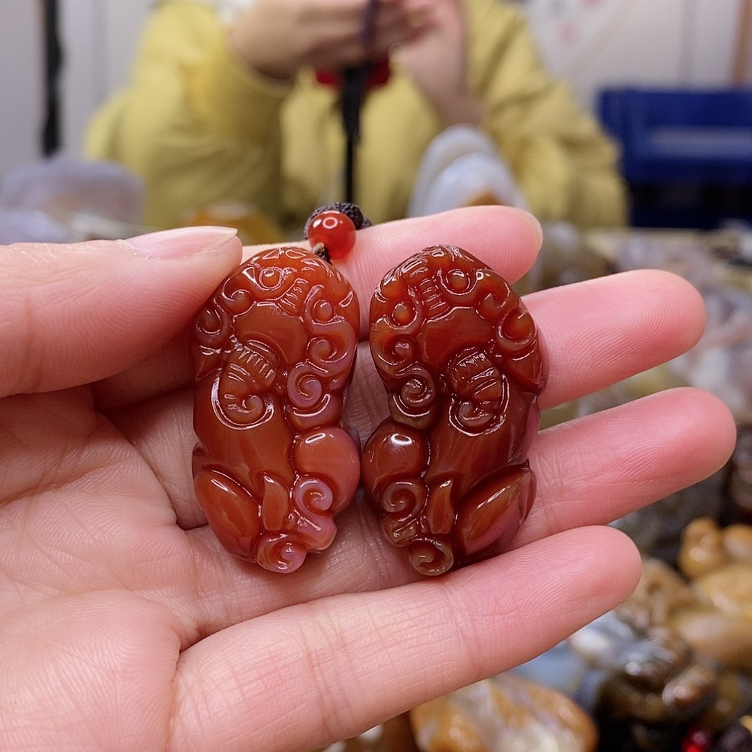 玛瑙/玉髓颈饰未镶嵌