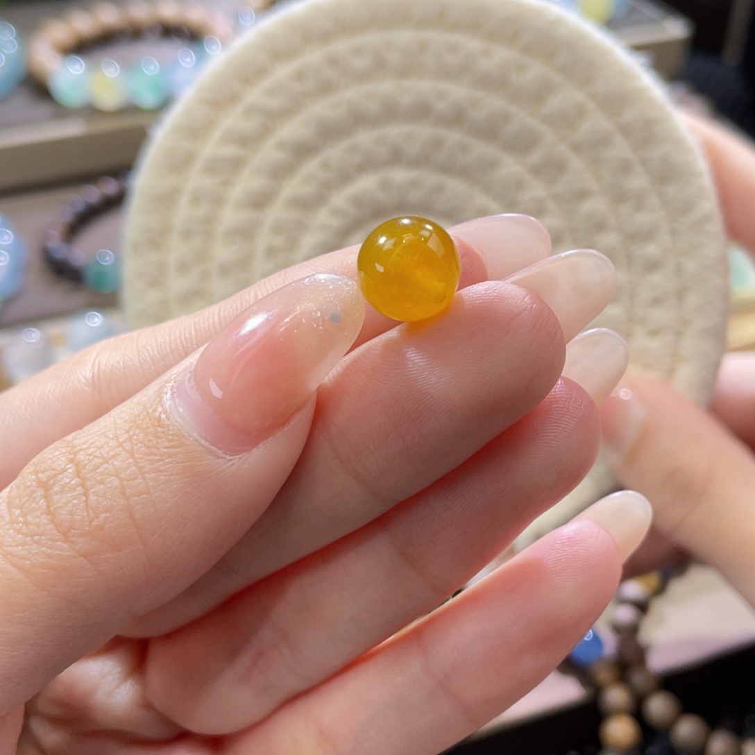 翡翠未镶嵌手链卡10.1橘黄