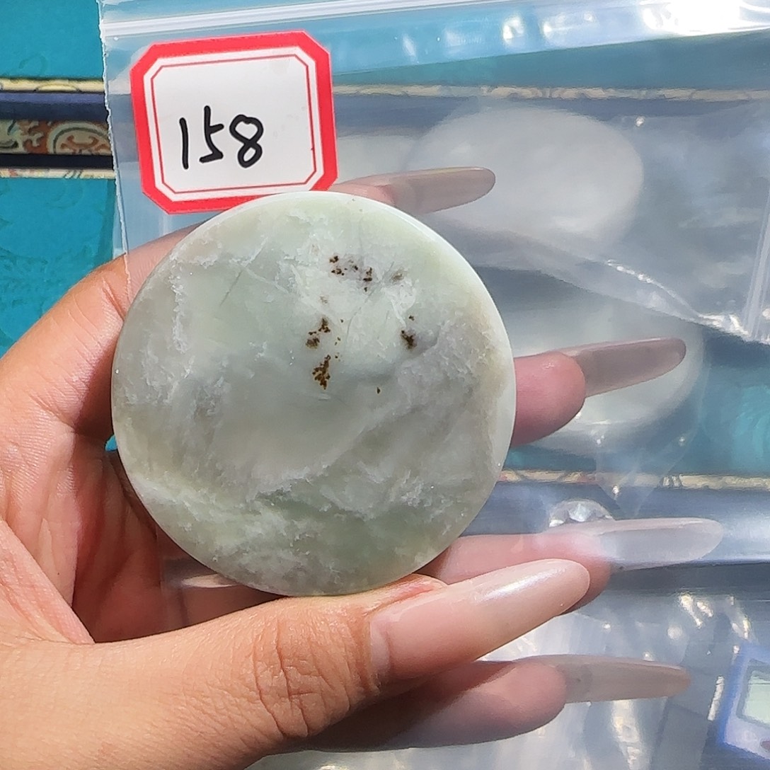 和田玉未镶嵌珠宝半成品