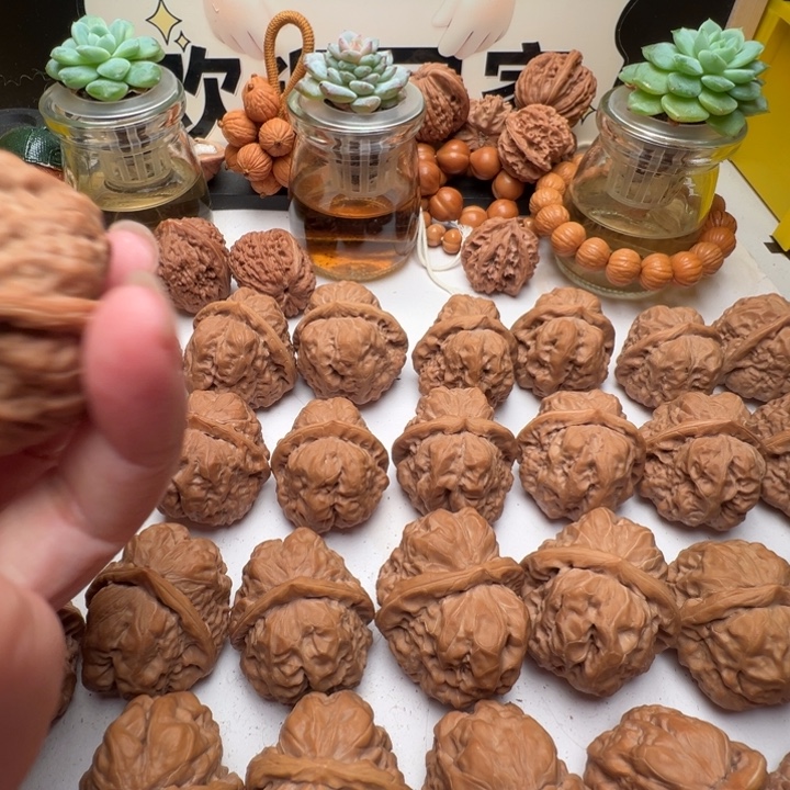 一***.文玩核桃吊坠精品蛤蟆