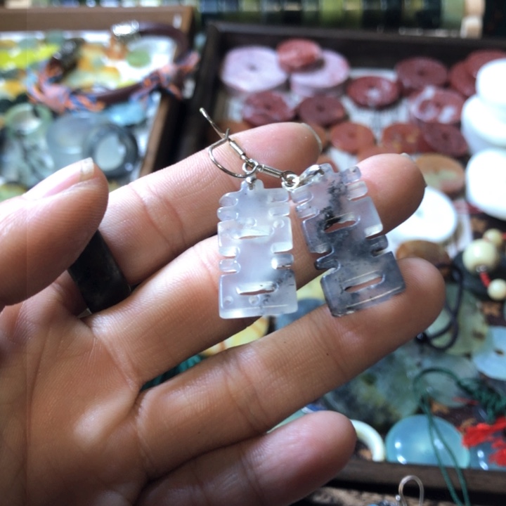 岫玉岫玉耳环未镶嵌