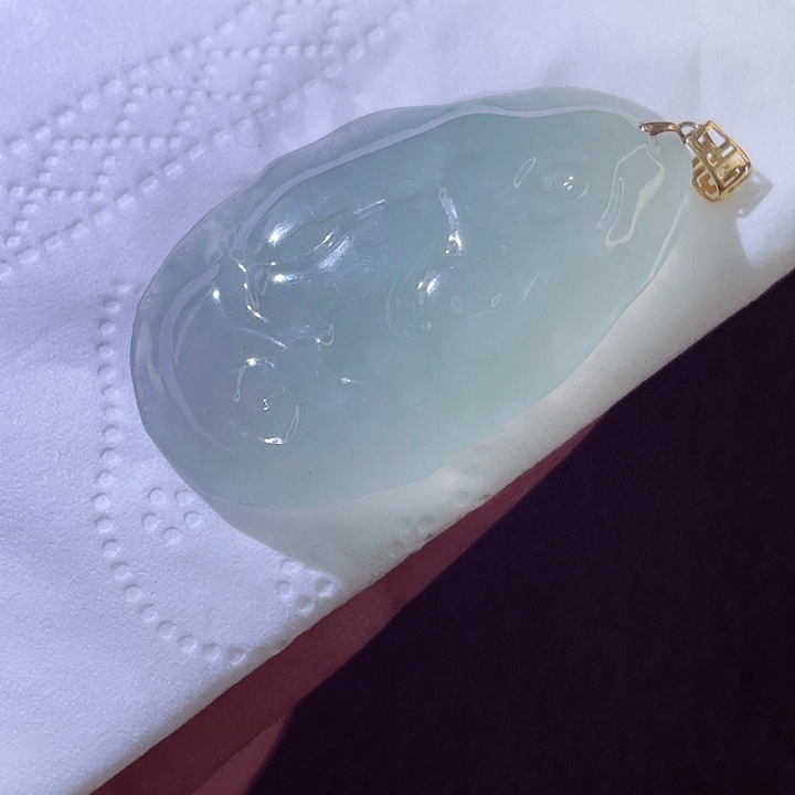 翡翠18K金镶嵌颈饰翡翠