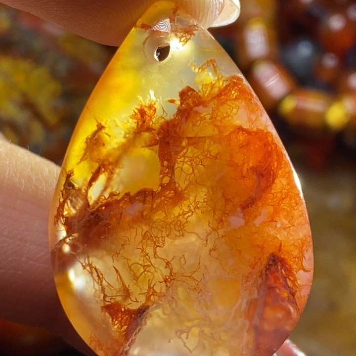 玛瑙/玉髓颈饰未镶嵌