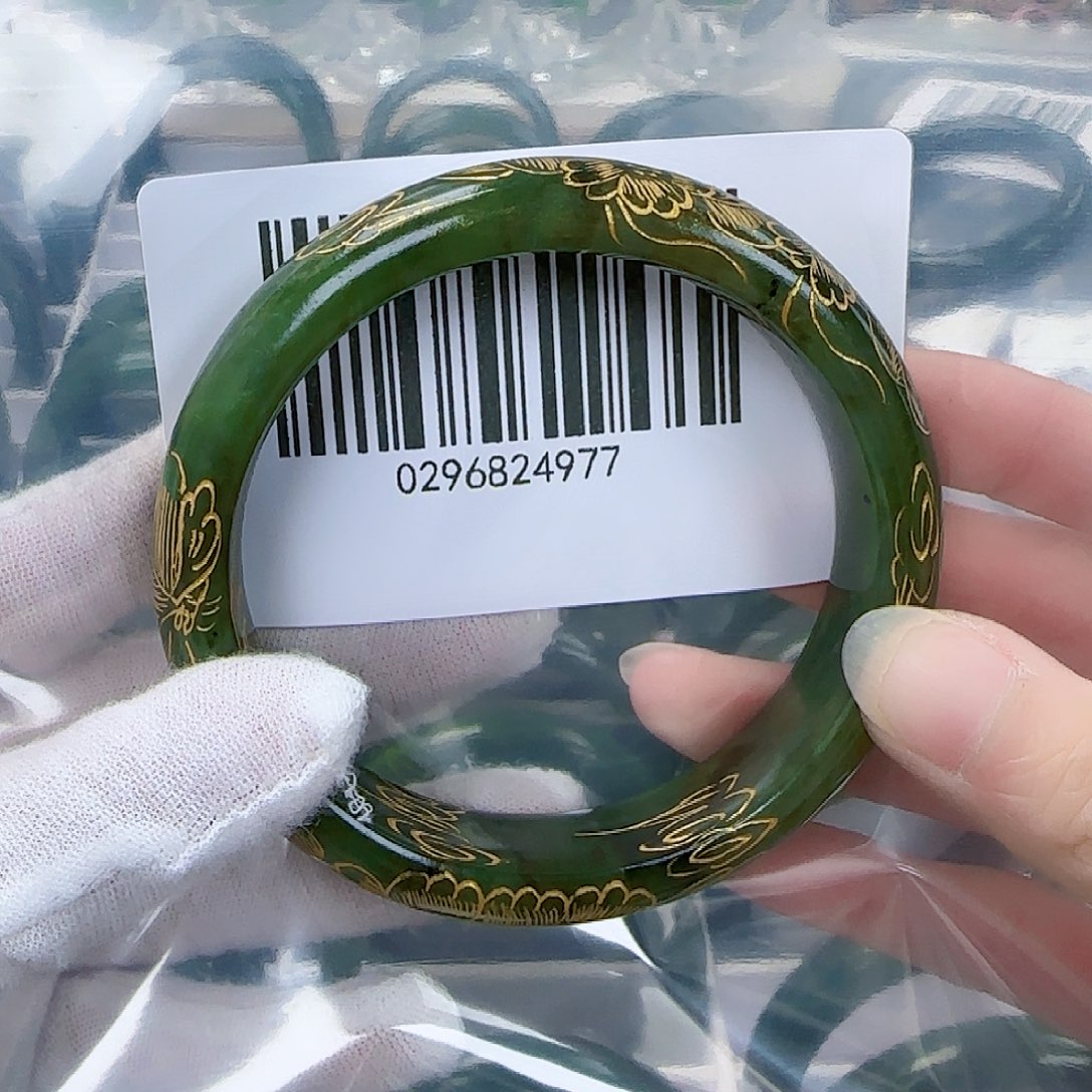 和田玉（碧玉）手镯未镶嵌6465