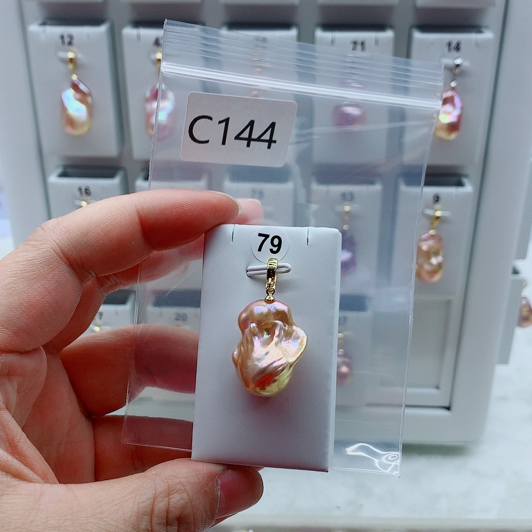 淡水珍珠吊坠(不含链)合金