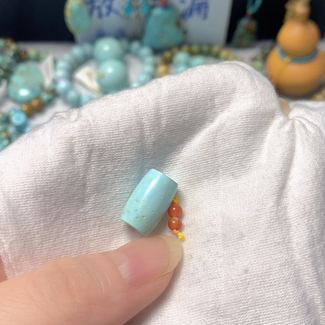 南红玛瑙未镶嵌珠宝奇石