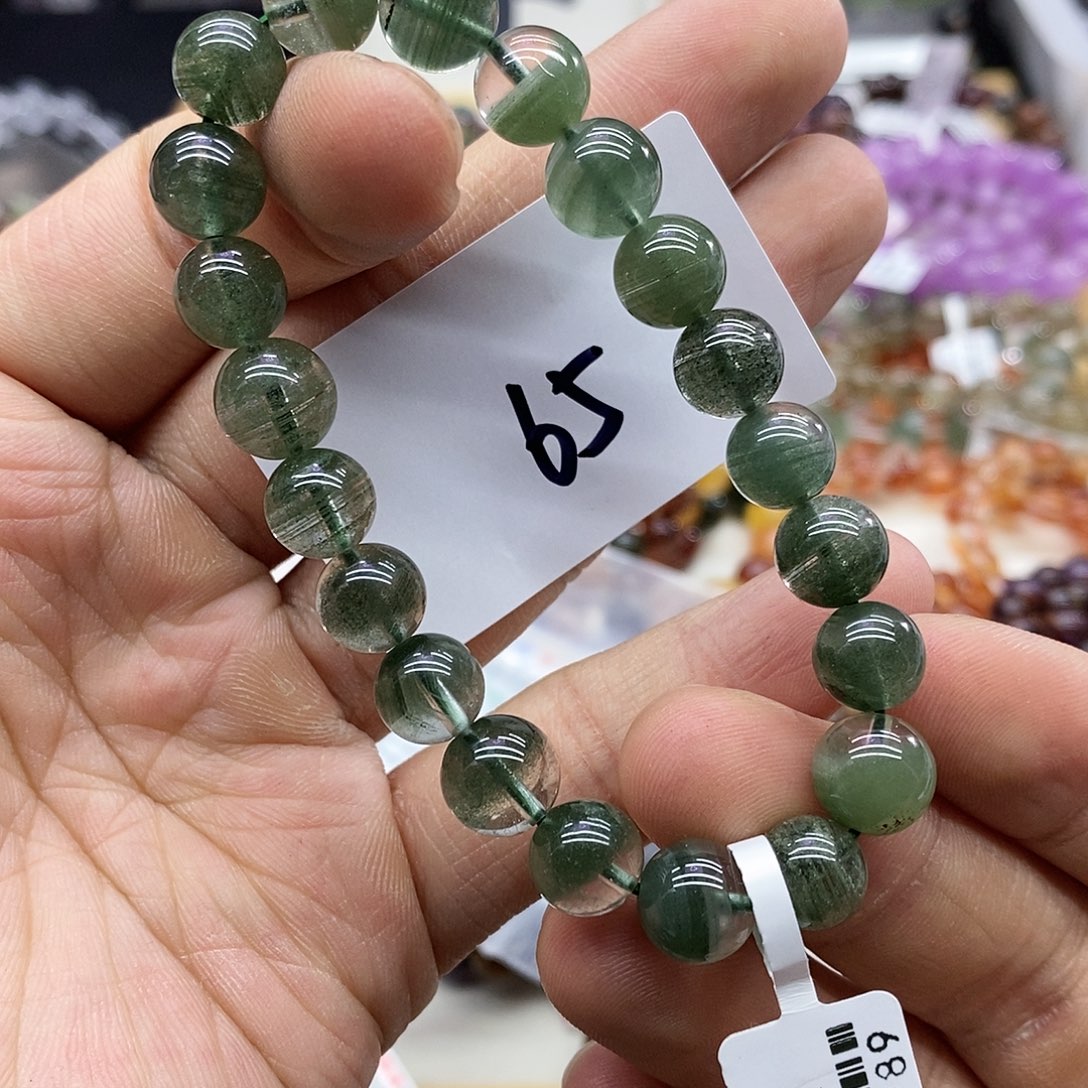 水晶手串未镶嵌天然